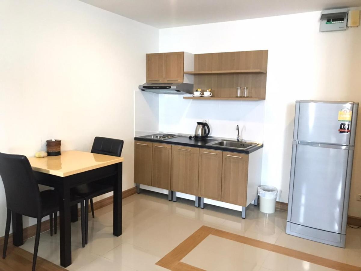 Winner Serviced Apartment Si Maha Phot Extérieur photo