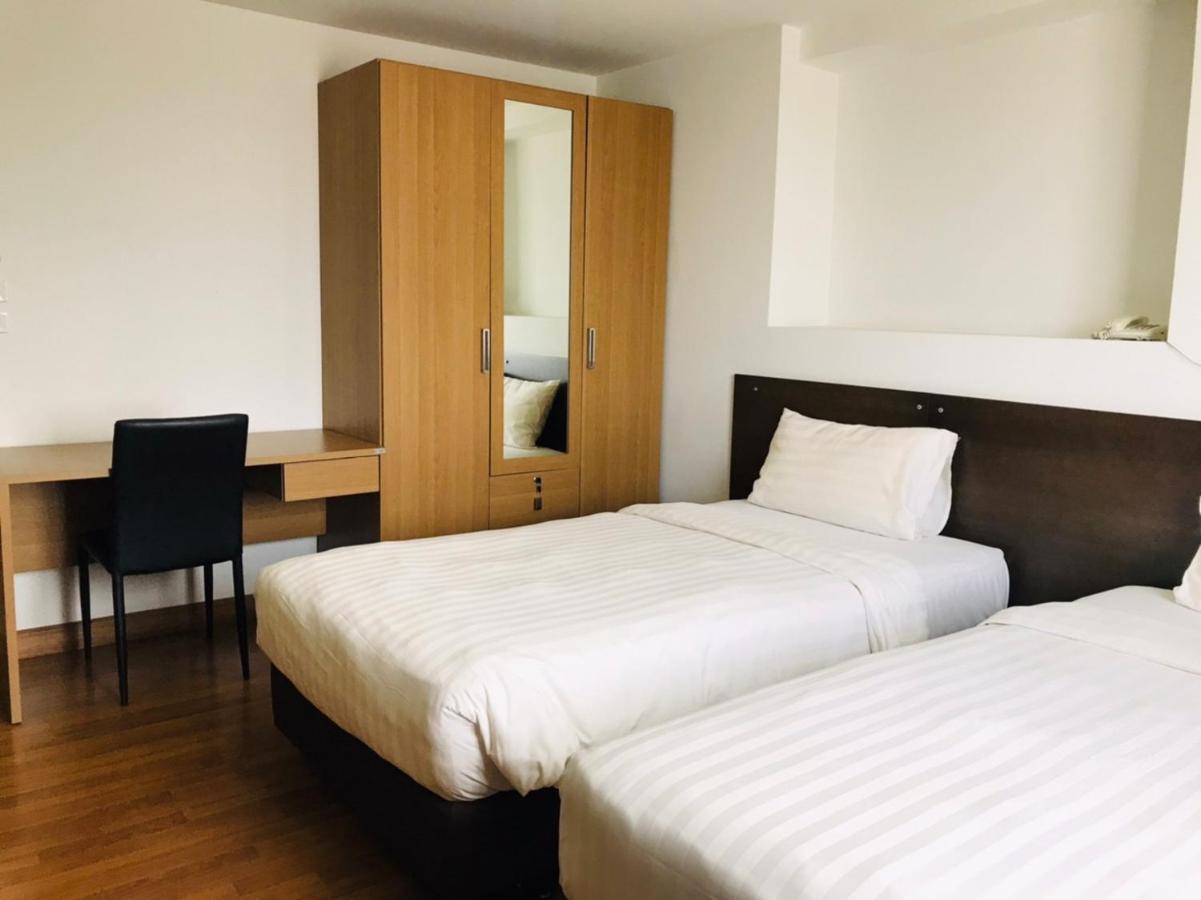 Winner Serviced Apartment Si Maha Phot Extérieur photo