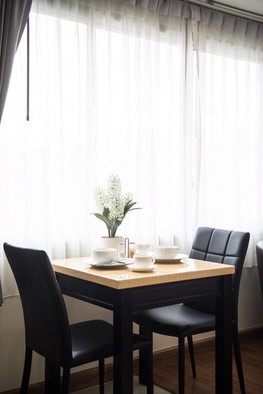Winner Serviced Apartment Si Maha Phot Extérieur photo